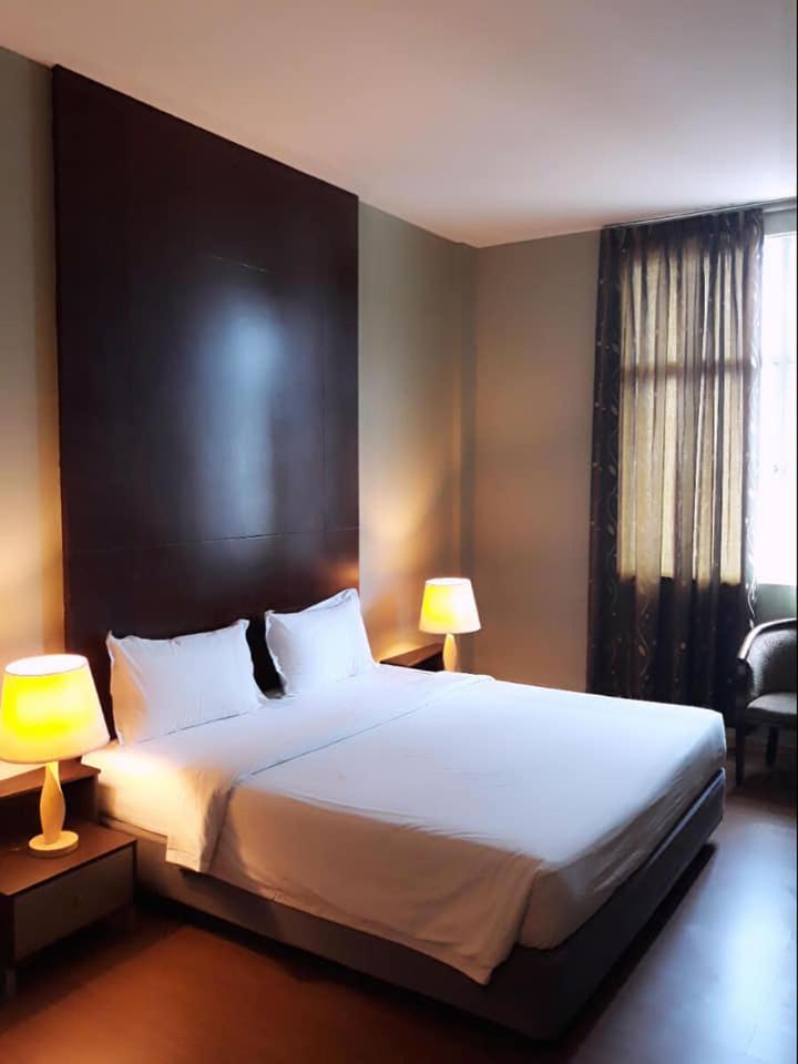 Ginasuite Kompleks27 Hotel Bandar Seri Begawan Exterior photo